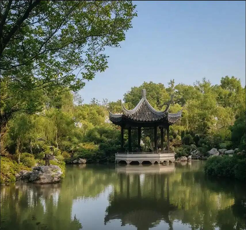 上海心底矗陌路餐饮有限公司